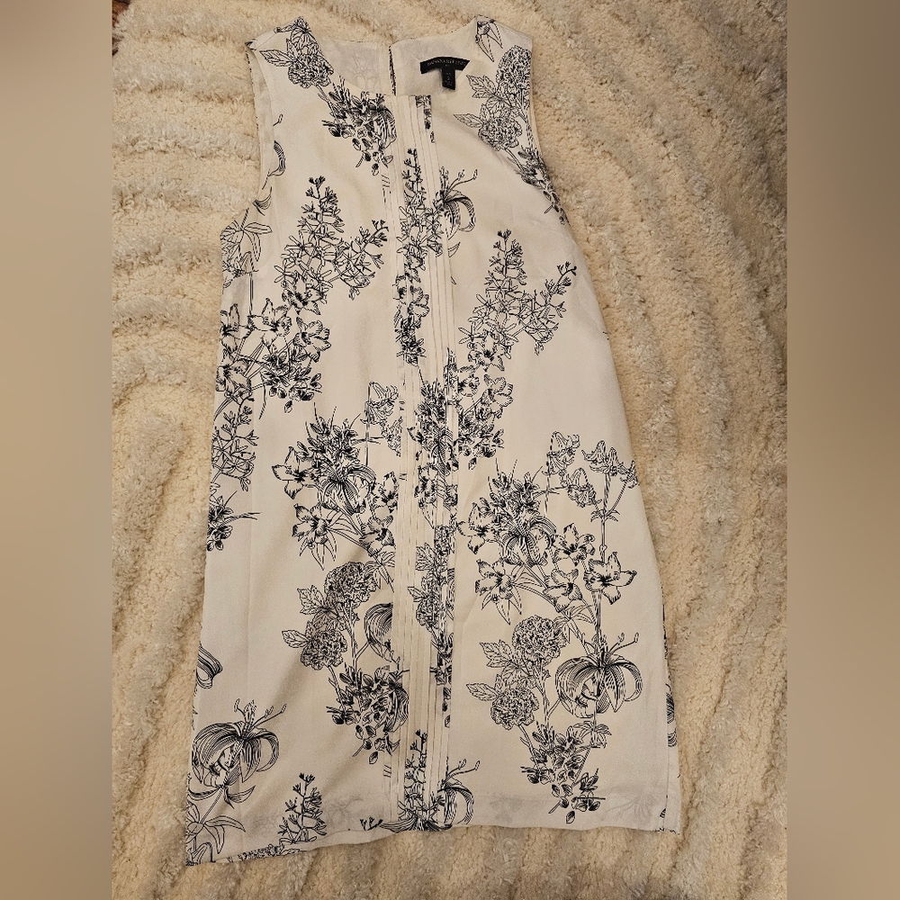 Banana Republic Black and Cream Floral Dress